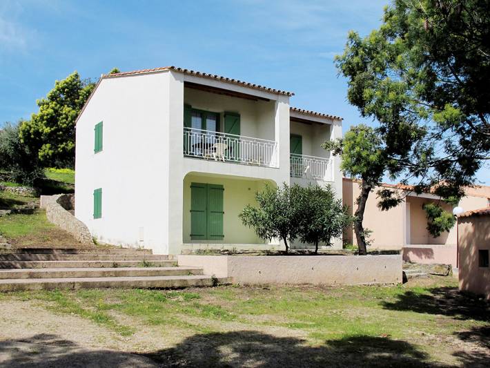 Appartement de vacances pour 4 personnes, avec Balcon/Terrasse et Balcon ainsi que Terrasse et Jardin en Corse