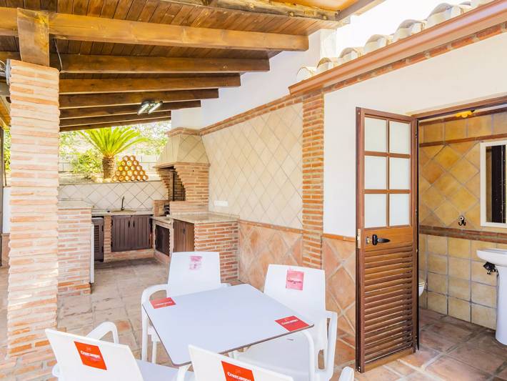 Casa rural para 8 personas, con jardín y piscina en Pizarra - 4