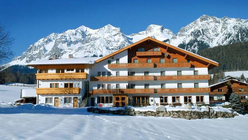 Ferienwohnung für 5 Personen, mit Sauna und Terrasse sowie Pool und Garten, mit Haustier in Ski Amadé - 3