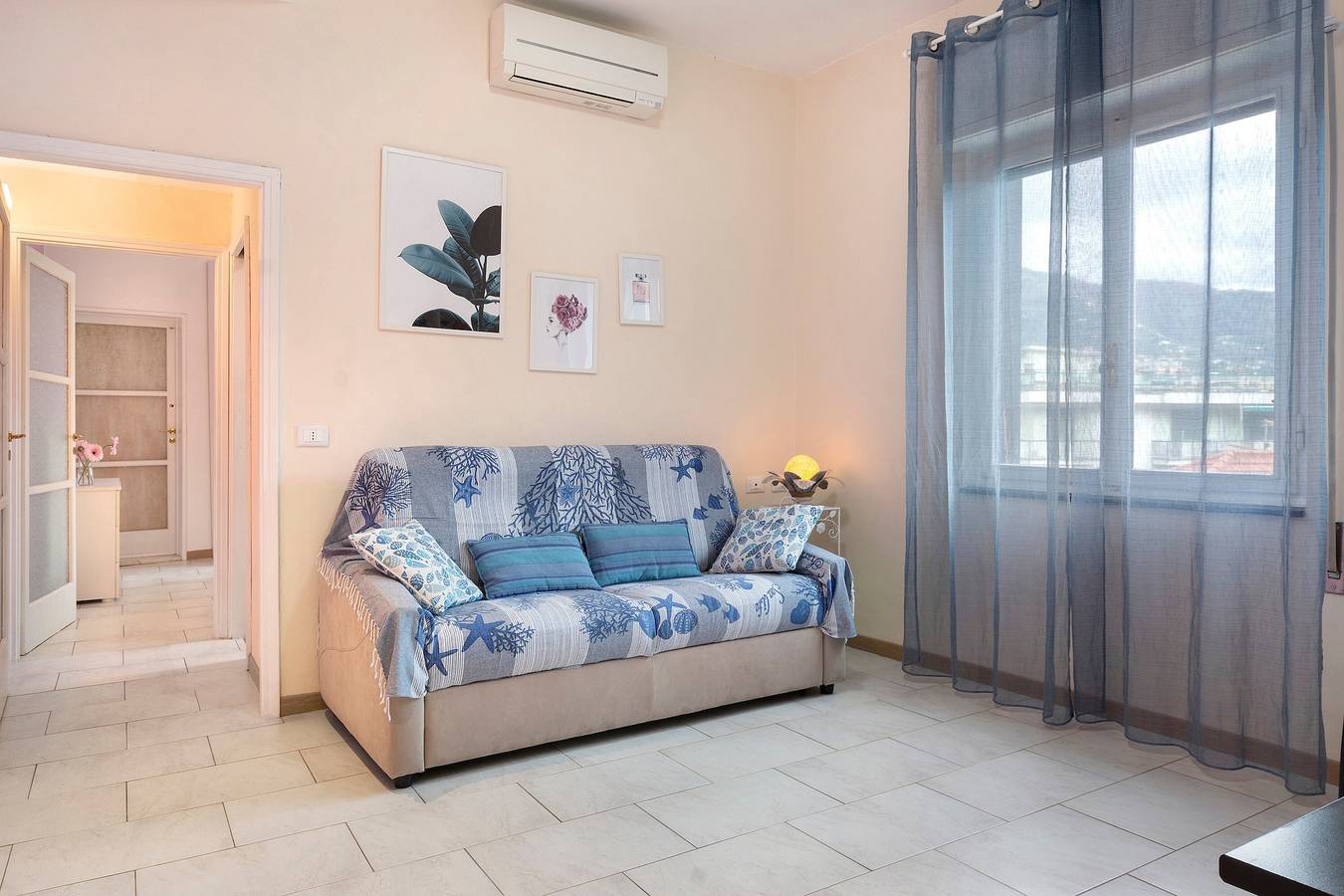 Entire apartment, Apartment 'Albachiara' with Wi-Fi and Air Conditioning in Rapallo (City), Rapallo
