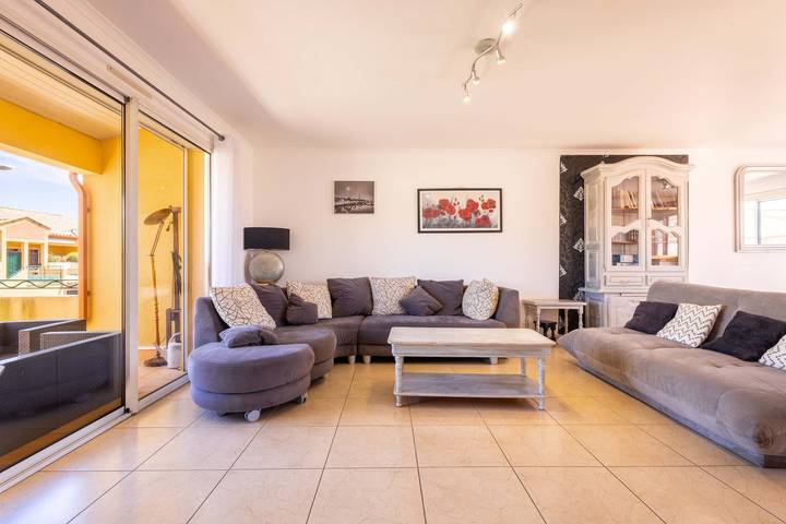 Ferienhaus für 6 Personen, mit Garten und Pool