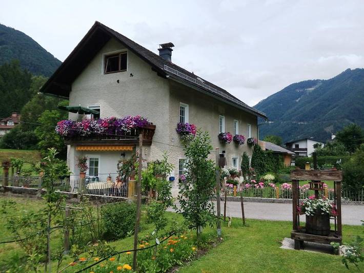 Ferienwohnung für 3 Personen, mit Balkon und Garten