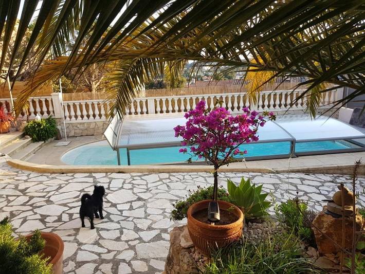 Ferienhaus für 6 Personen, mit Terrasse und Pool sowie Ausblick in Toulon - 2