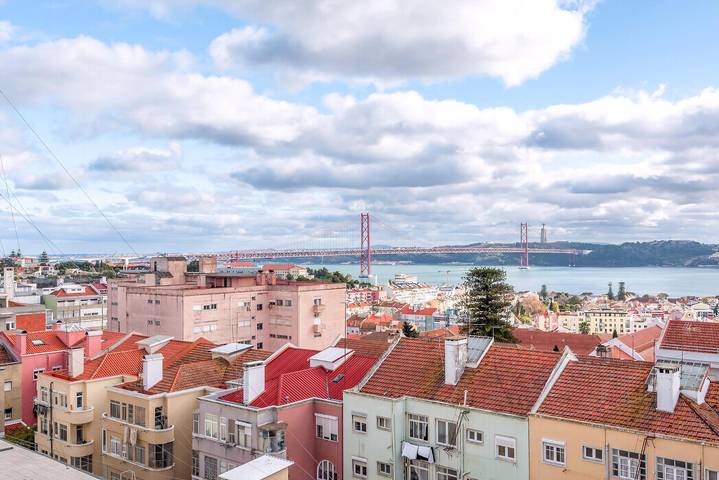 Ferienwohnung für 4 Personen, mit Balkon und Terrasse in Lissabon - 2