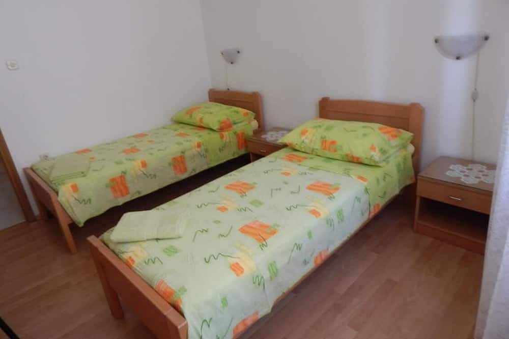 Hel lägenhet, Apartments Zoki - Vis - island Vis in Vis Town, Vis