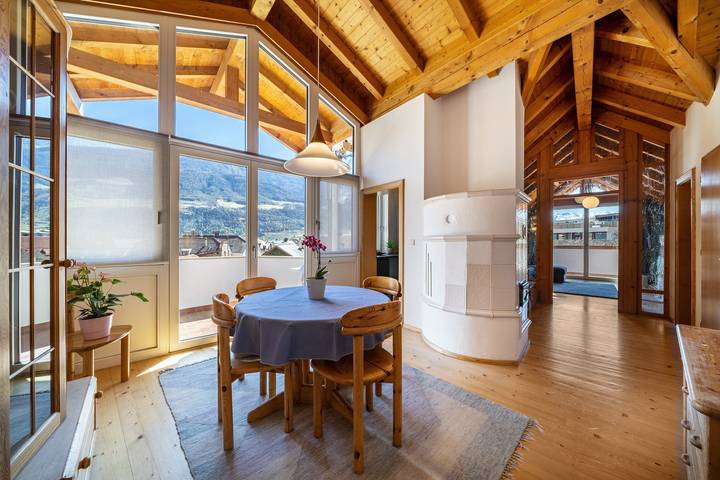 Ferienwohnung für 6 Personen, mit Balkon im Vinschgau