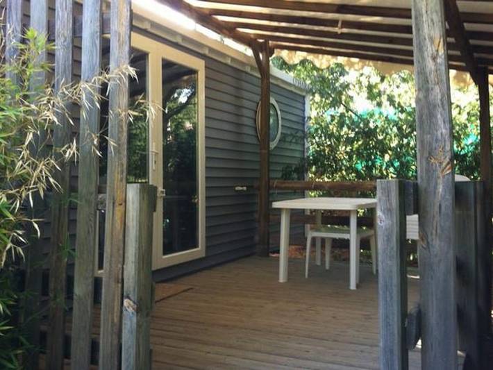Camping für 6 Personen, mit Pool und Terrasse in Bormes-les-Mimosas