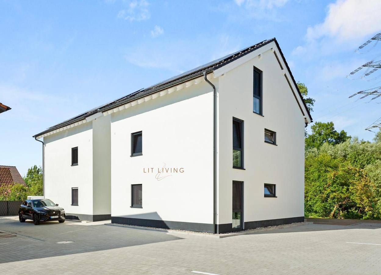 Ganze Wohnung, Lit Living Deluxe Apartments Wörth - Parking - Box Spring - Bbq - Balcony in Wörth am Rhein, Rheinebene