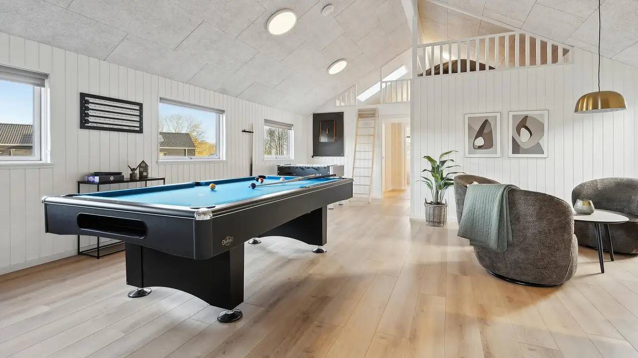 Ferienhaus für 18 Personen (240 m²) in Ivenack in Ivenack, Mecklenburgische Seenplatte