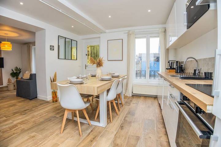 Location de vacances pour 16 personnes à Villeneuve-le-Comte