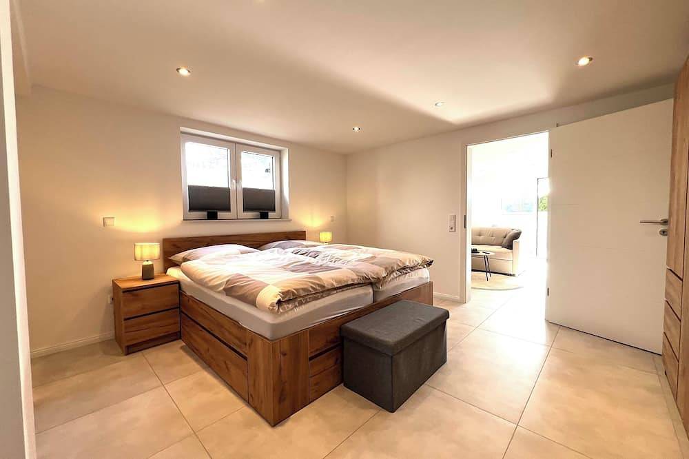 Ganze Wohnung, Neu saniert! Tolle Zwei-Zimmer Ferienwohnung zwischen den Meeren! in Großsolt, Grünes Binnenland