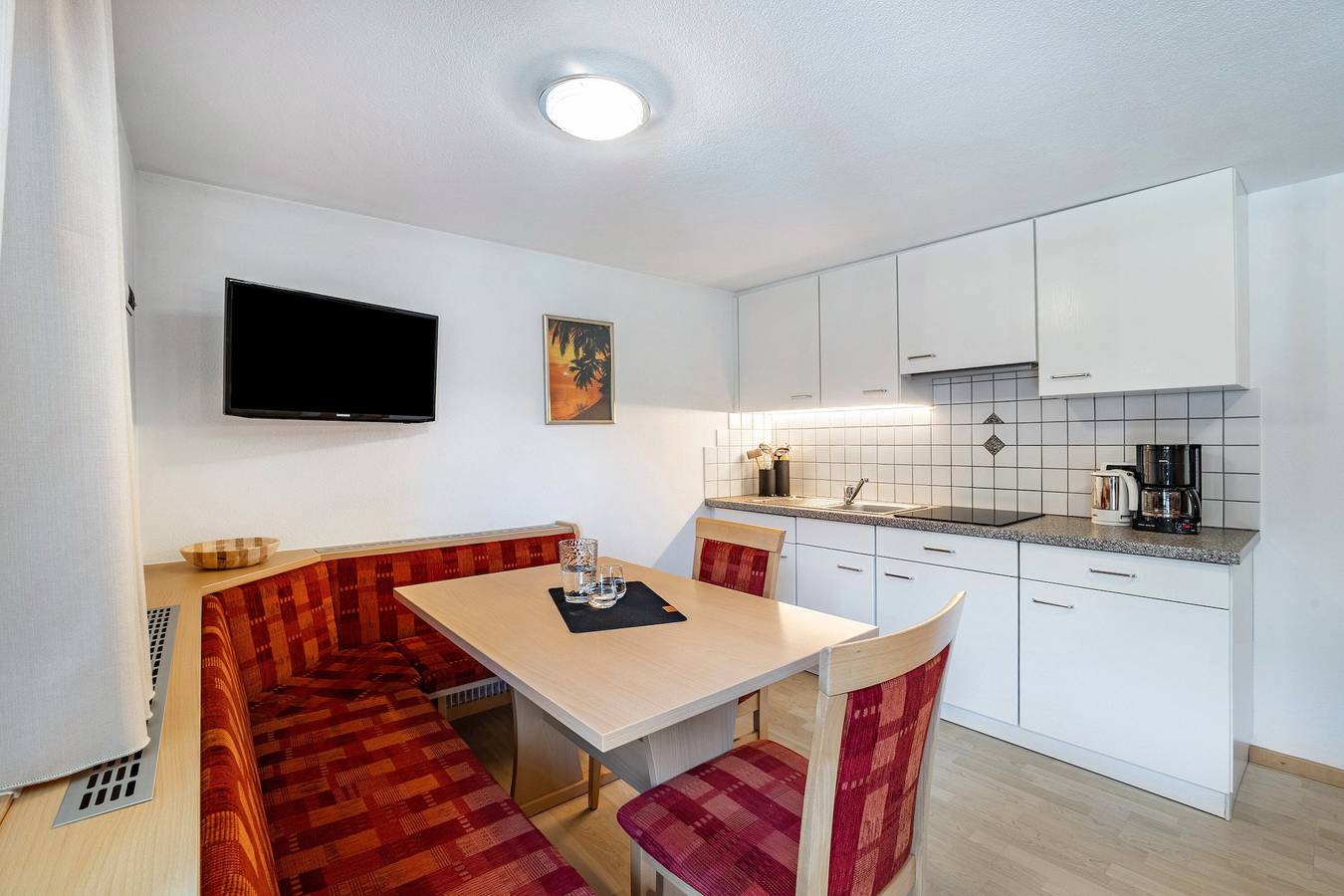 Ganze Wohnung, Ferienwohnung 'Bergkristall 2' mit Bergblick, Gemeinschaftsgarten und Wi-Fi in San Giacomo, Ahrntal