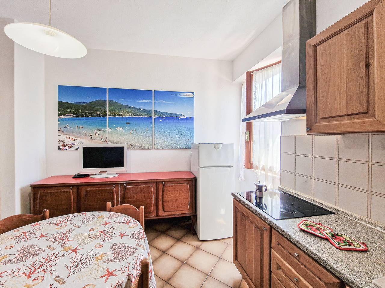 Geheel appartement, Driekamerappartement voor 5 personen zonder balkon in Marina di Campo in Marina di Campo, Campo nell'Elba