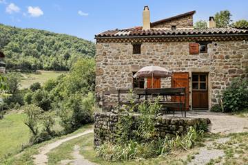 Gîte pour 5 personnes, avec jardin à Saint-Basile