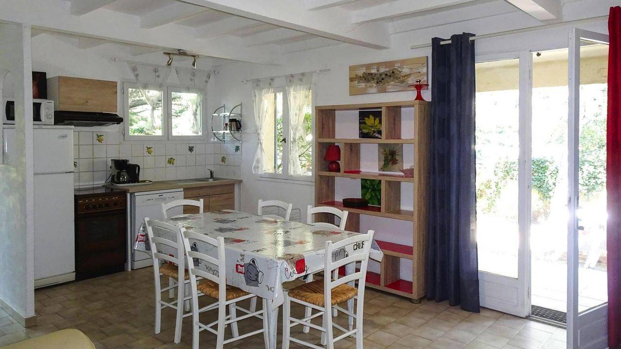 Ferienhaus für 9 Personen (100 m²) in Vaison La Romaine in Vaison-la-Romaine, Parque natural regional del Mont Ventoux