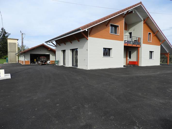 Gîte pour 8 personnes, avec sauna et terrasse, animaux acceptés dans Parc naturel régional du Doubs Horloger - 2
