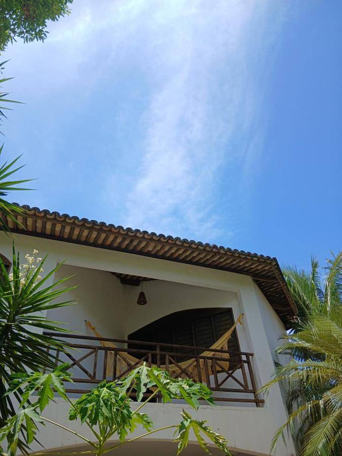 Gîte pour 6 personnes, avec vue et jardin ainsi que terrasse et piscine, animaux acceptés