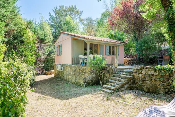 Chalet pour 4 personnes, avec Jardin et Bassin pour enfant