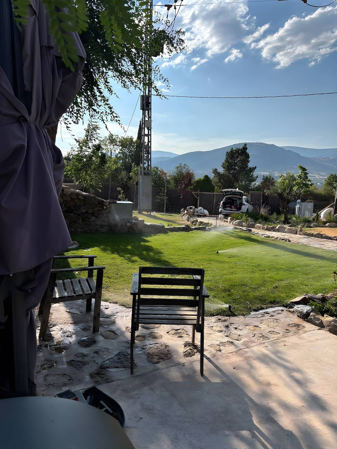 Casa vacacional 'La Casa Del Gallo' con terraza, jardín privado y Wi-Fi in Garganta de los Montes, Provincia de Madrid