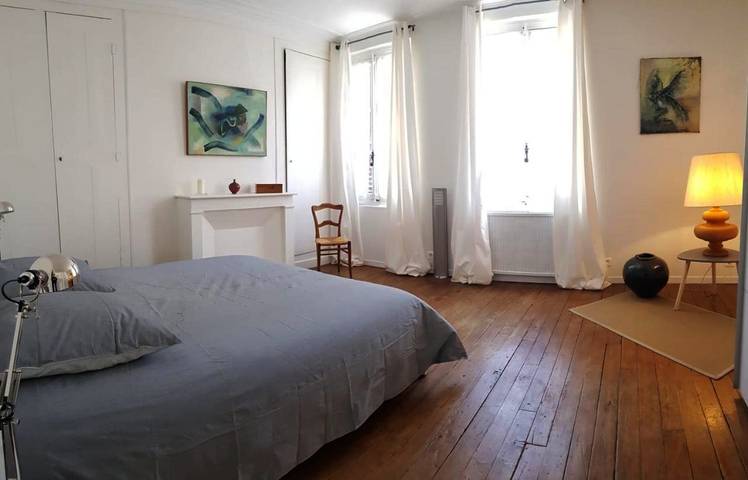 Location de vacances pour 6 personnes, avec Terrasse et Vue à Pont-Sainte-Maxence