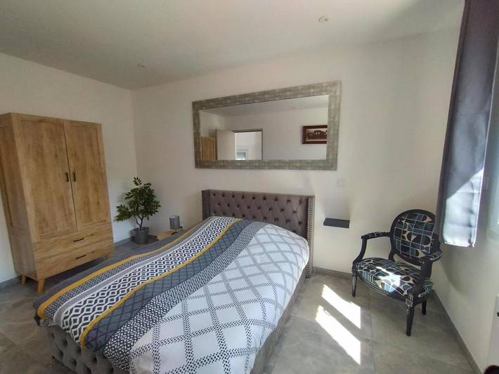 Gîte pour 4 personnes, avec terrasse à Bapaume
