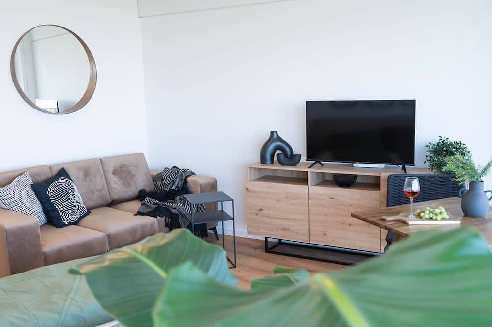 Ganze Wohnung, ☆Bright apartment☆Wide view☆12th floor☆Netflix☆Center☆ in Augsburg, Bayerisch Schwaben