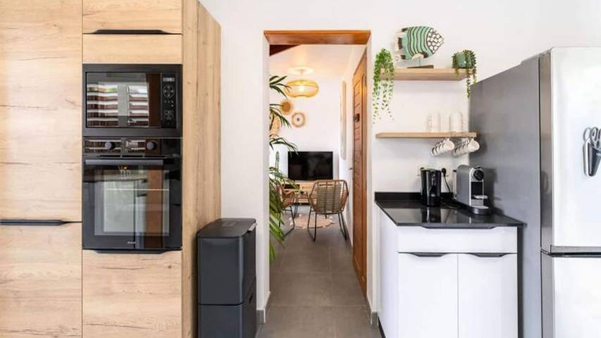 Gîte pour 7 personnes, avec jardin et piscine à Terre-de-Haut - 3