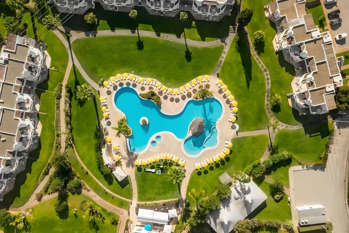 Dom dla 4 osób, z balkon i basen dla dzieci oraz ogród w Albufeira