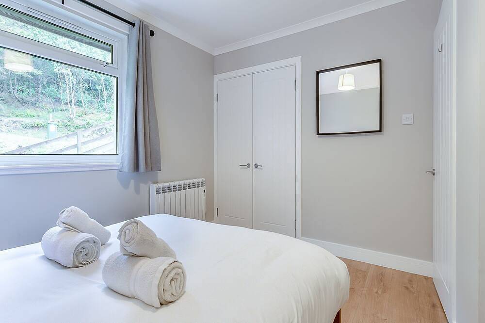 3 bedroom accommodation in Portuairk in Highlands