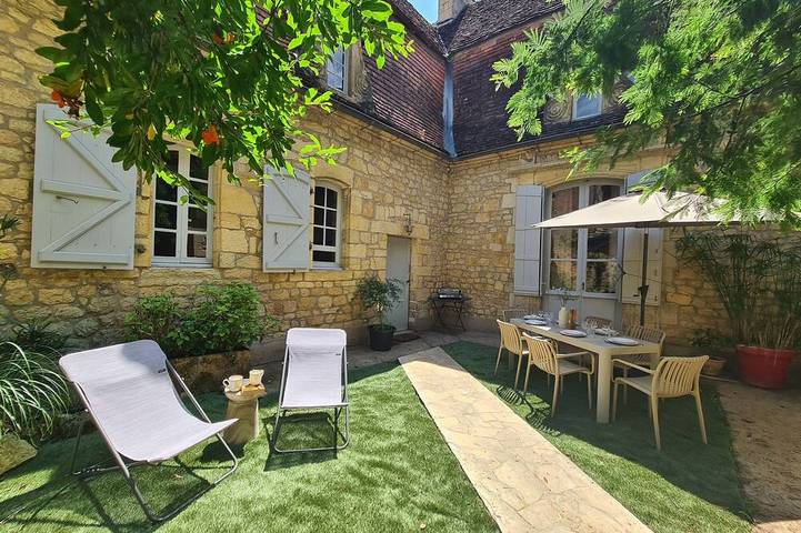 Holiday home for 6 people, with terrace and garden - 1