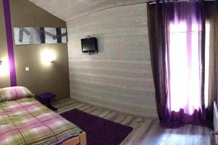 Gîte pour 8 personnes, avec jacuzzi et jardin à Mollens - 2