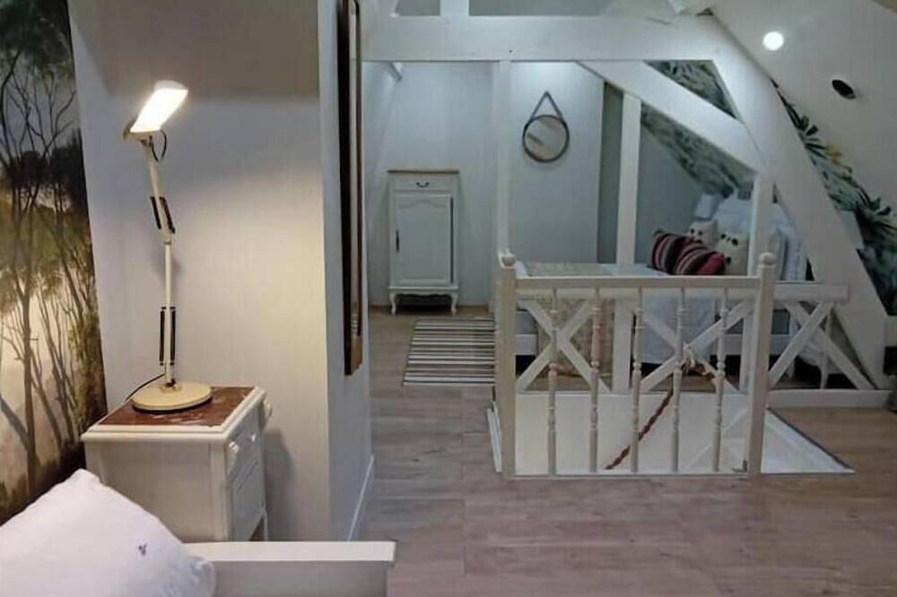 Entire apartment, Le 304, Douais in Douai, Department Nord