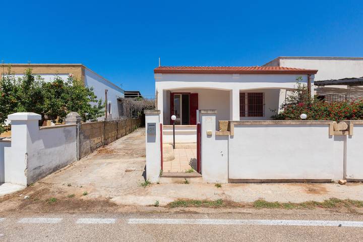 Appartement entier, Appartement de vacances pour 5 personnes in Racale, Golfe de Tarente
