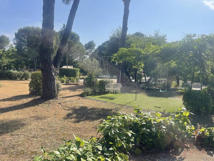 Chambre d’hôte pour 2 personnes, avec jardin ainsi que jacuzzi et piscine dans le Var - 4