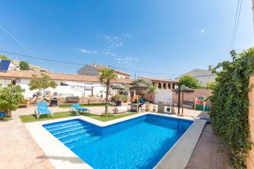 Casa De Vacaciones para 16 Personas en Fuentidueña de Tajo, Provincia de Madrid, Foto 1