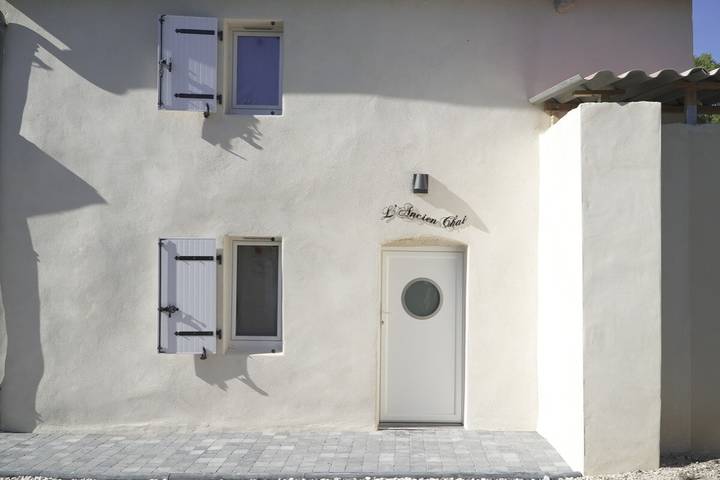 Casa de vacaciones para 2 personas con terraza in Laroque, Región de Langon