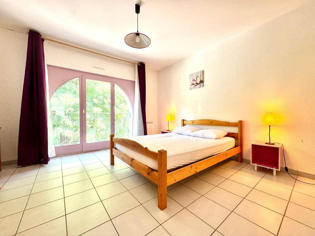 Appartement entier, Annexe Boullée Appartement 2 - Thermes Neyras les Bains in Neyrac les Bains, Meyras
