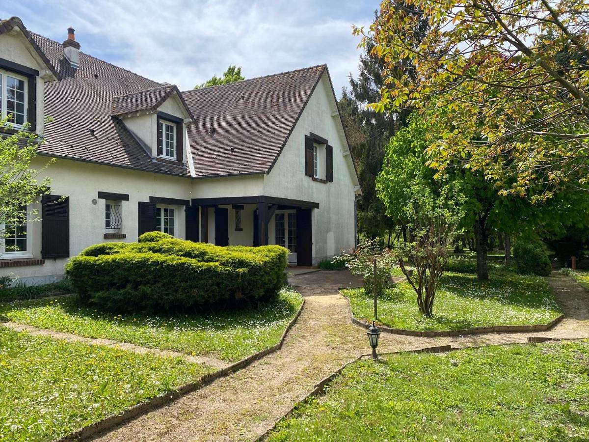 Maison de campagne familiale sur la route des Châteaux in Huisseau-sur-Mauves, Vallée de la Loire