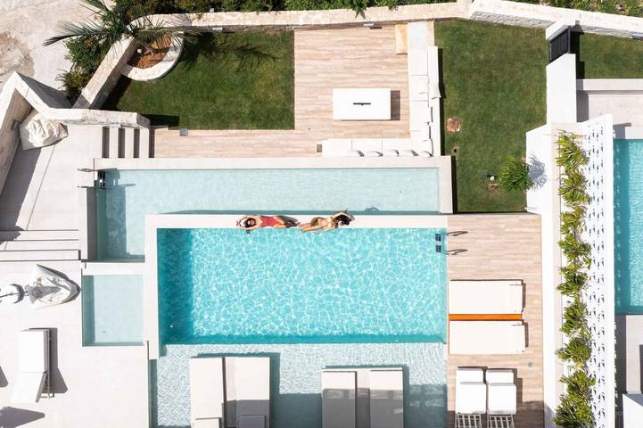 Casa di Franco! Seaview, heated* pool, gym& hammam in Kavousi, Chania region