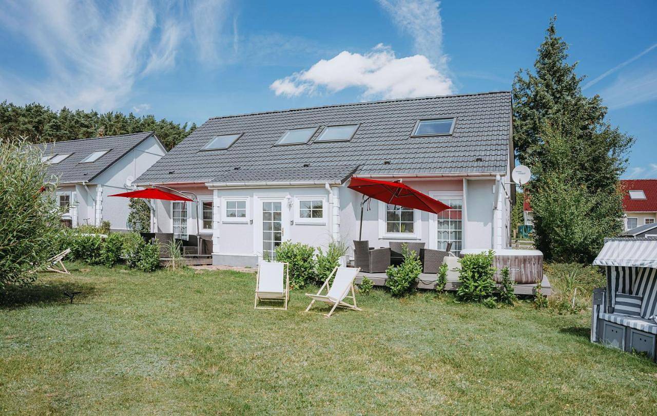 Ferienhäuser Insel Usedom Haus Jojo 7 - Blick aufs Achterwasser! Whirlpool und Sauna in Lütow, Usedomer Norden