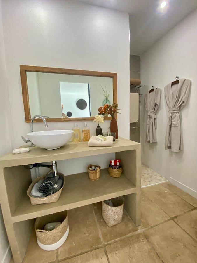 Maison d’hôte pour 2 personnes, avec jacuzzi et jardin à La Cadière-d'Azur - 2