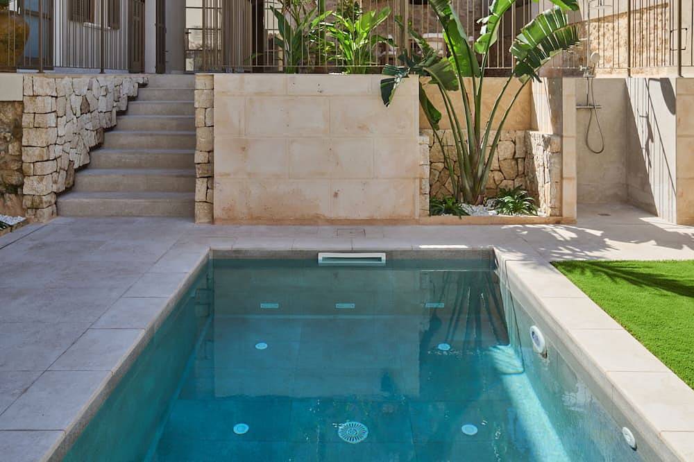 Villa Cas Pilot. Casa Historica Xviii in Son Servera, Mallorca Este