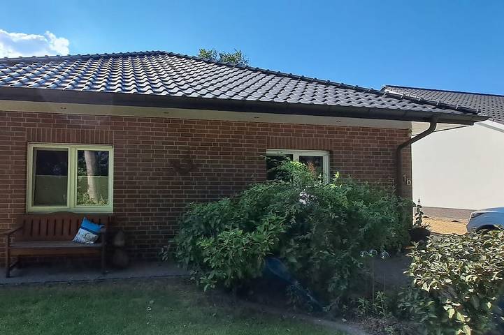 Ferienhaus für 4 Personen, mit Garten in Lähden