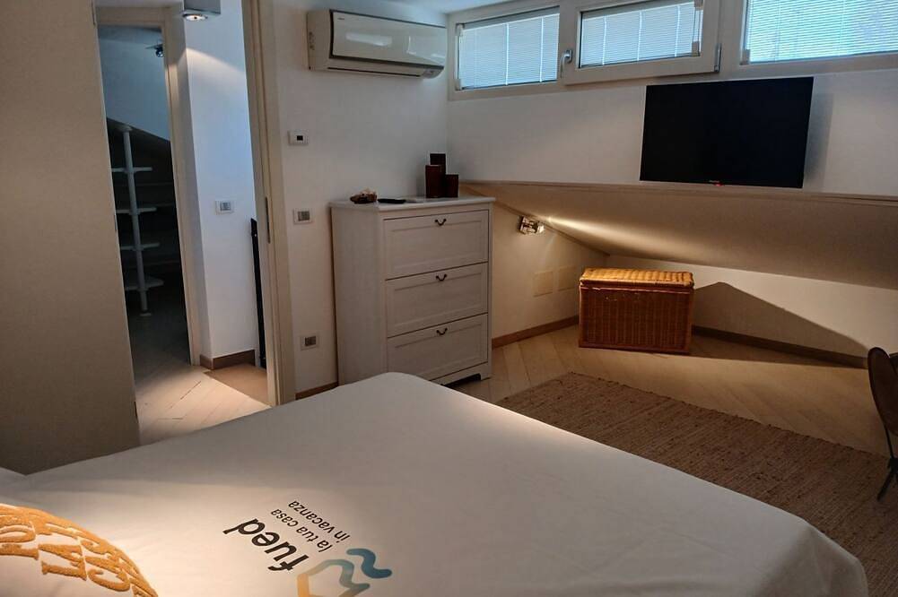 Apartamento entero, Cervia, new two-room apartment with large terrace and parking space in Pinarella, Provincia de Ravenna