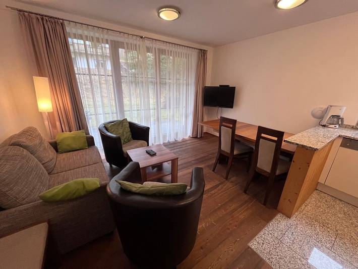 Hütte für 4 Personen, mit Terrasse und Ausblick in Hochkrimml