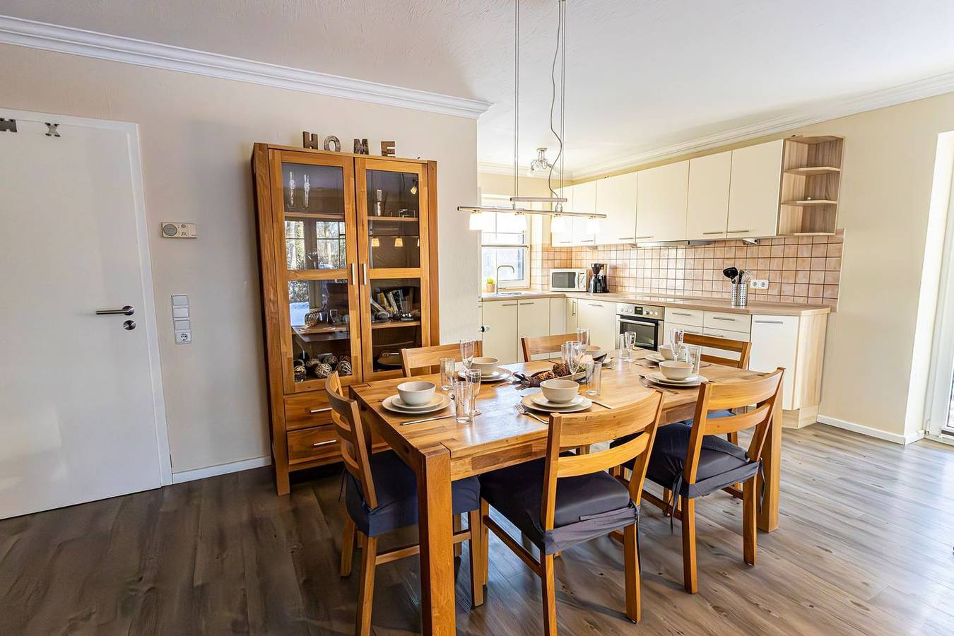 Entire apartment, App. Dorfluft - in St. Peter-Dorf mit Terrasse und eingezäuntem Garten in St. Peter-Ording, Eiderstedt