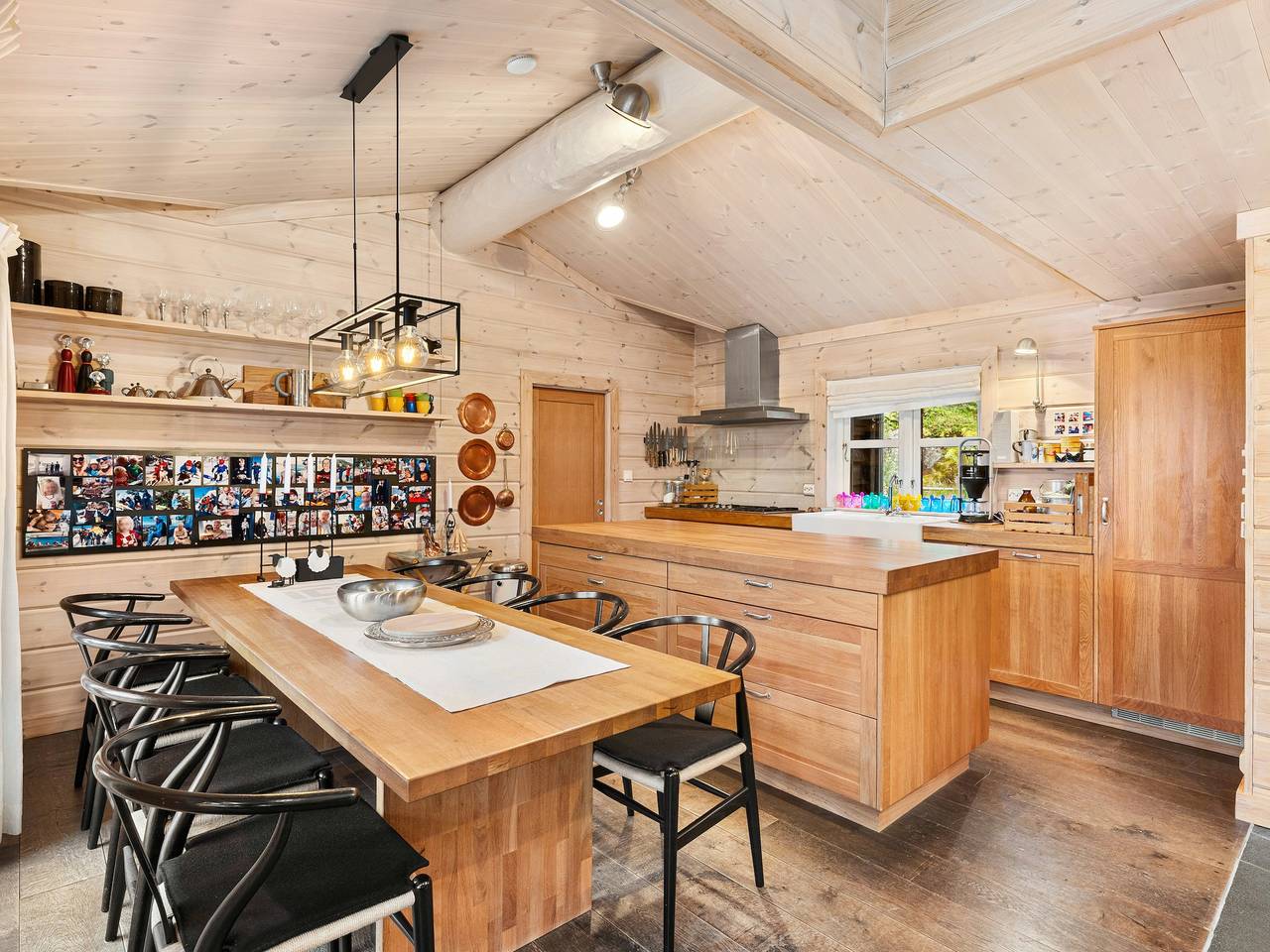 Familienhütte mit Whirlpool in Hønedalen in Sinnes, Sirdal