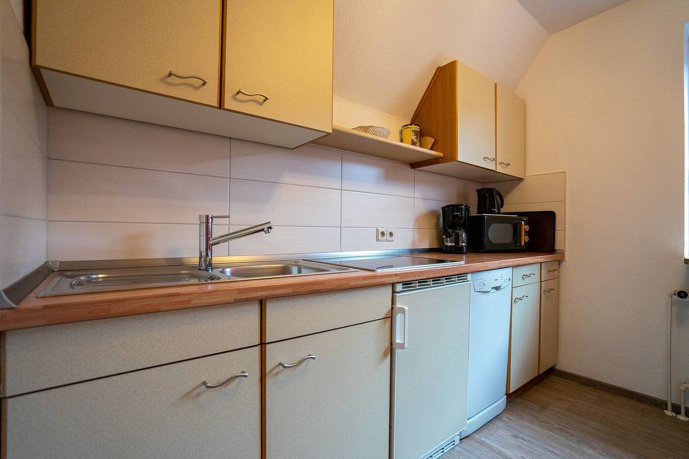 Ganze Wohnung, Haus Kim 1 in ruhiger Lage in Büsum, Dithmarschen