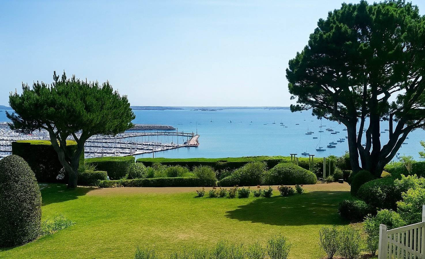Villa la Feuillade - Magnifique Maison Vue Mer in Saint-Cast-le-Guildo, Région de Dinan