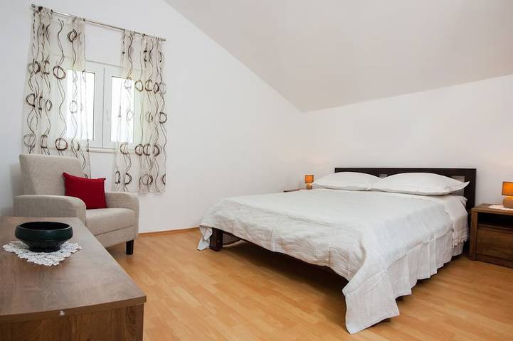 Ferienhaus Koprivno in Koprivno, Dalmatinisches Zagora